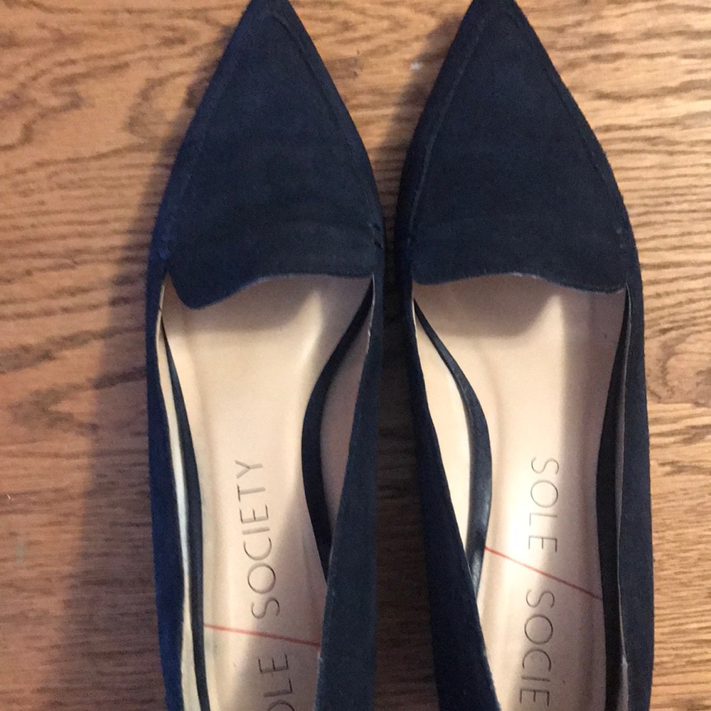 Sole Society Navy blue suede chunky heel pumps